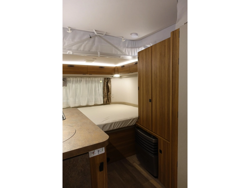 Eriba Touring 530 super compleet af fabriek  foto: 8