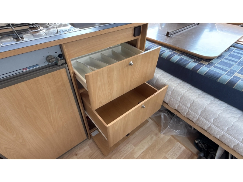 Adria Altea 502 DK stapelbed 2x zitgroep  foto: 9