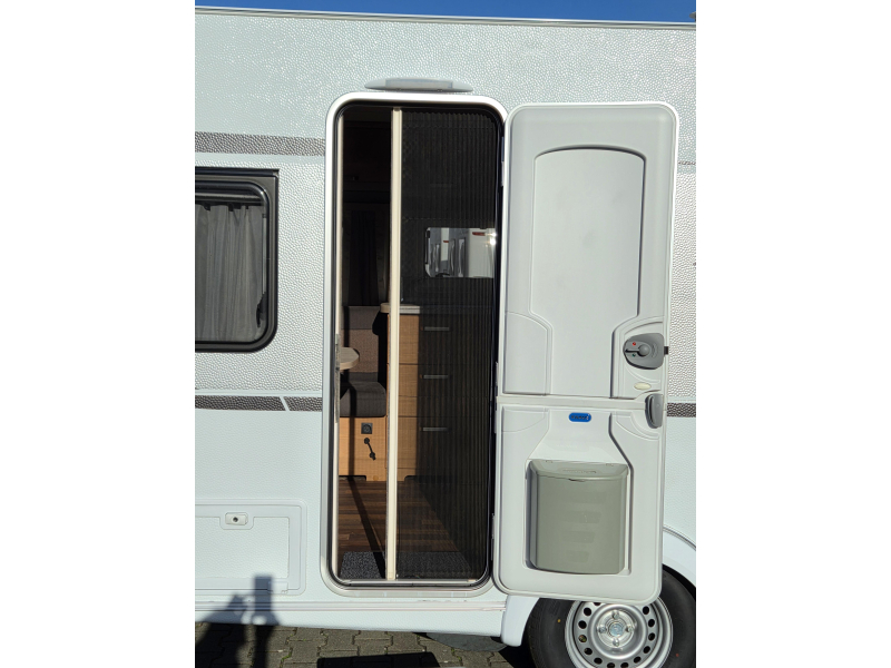 Knaus Sport 450 FU  foto: 17