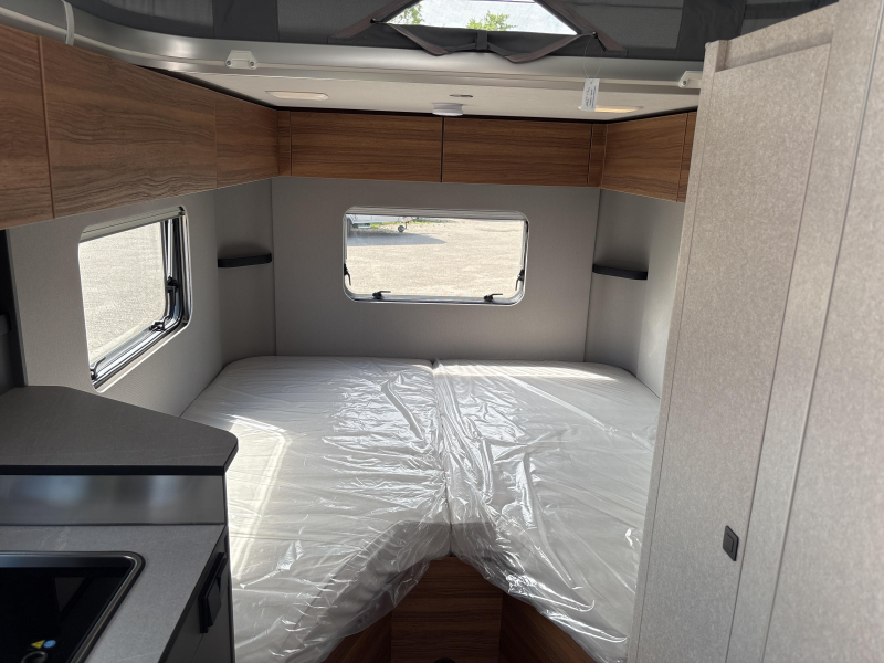 Eriba Feeling 442 Lulea Leaf Elegance pakk.  foto: 8