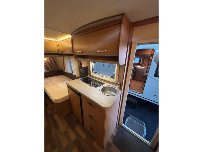 Knaus Sport 460 UE mover, voortent, luifel  foto: 10
