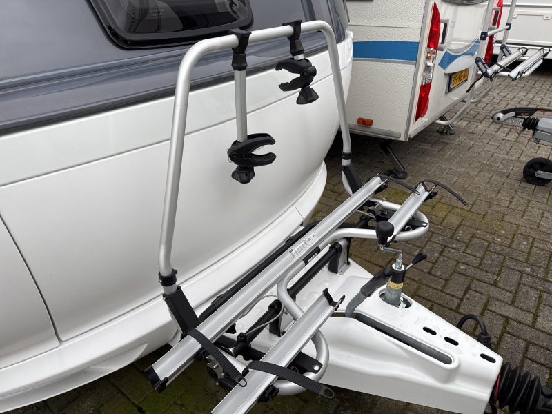 Hobby De Luxe 495 UL Mover/Luifel/Fietsdrager  foto: 12