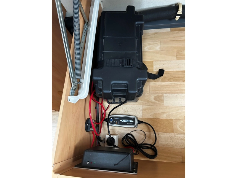 Hobby De luxe Easy 540 UL Mover & accu, Radio  foto: 10