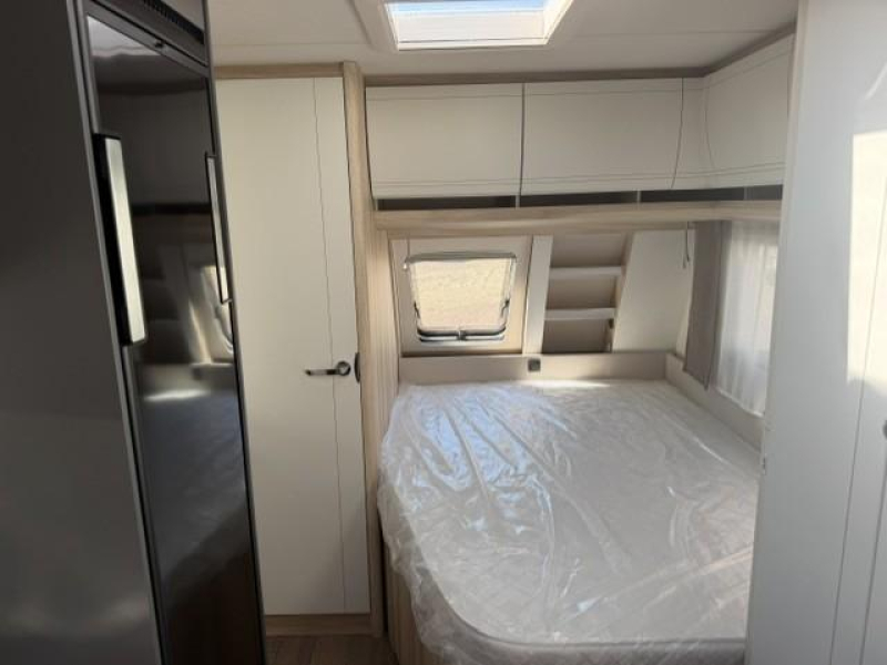 Hobby De Luxe 460 UFE 1500 kg  foto: 5