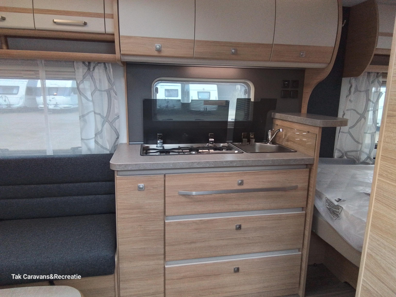 Fendt Bianco Activ 445 SFB model 2025 Gratis Airco 