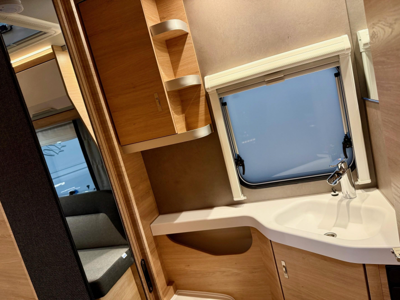 Knaus Sudwind Black Selection 500 EU veel opties!  foto: 14