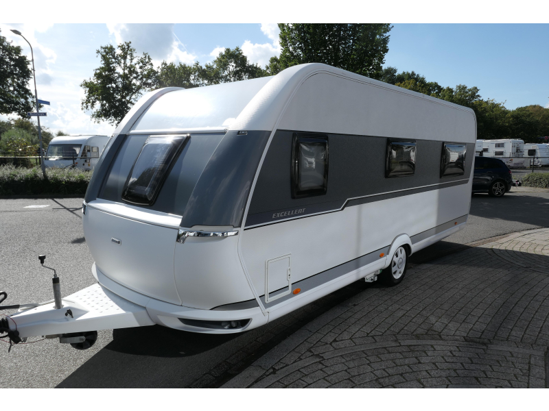 Hobby Excellent 560 CFE inclusief mover 