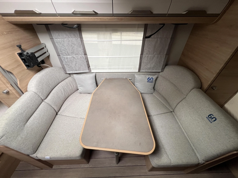 Knaus Sudwind 60 Years 550 FSK Mover, Nieuwe voortent  foto: 7