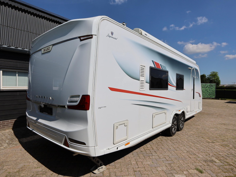 Kabe Imperial 740 TDL FK King Size o.a.dakairco levelsysteem 