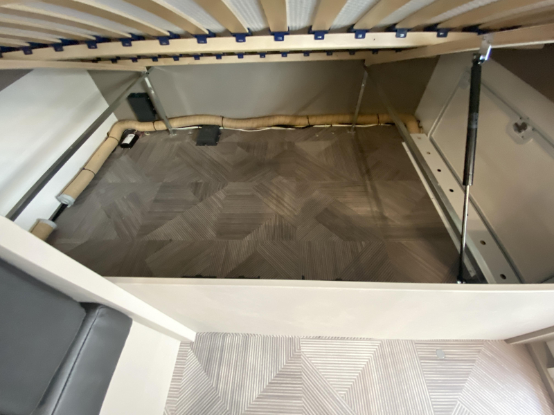 Dethleffs C'go Active 495 QSK stapelbed met 3 bedden!  foto: 10