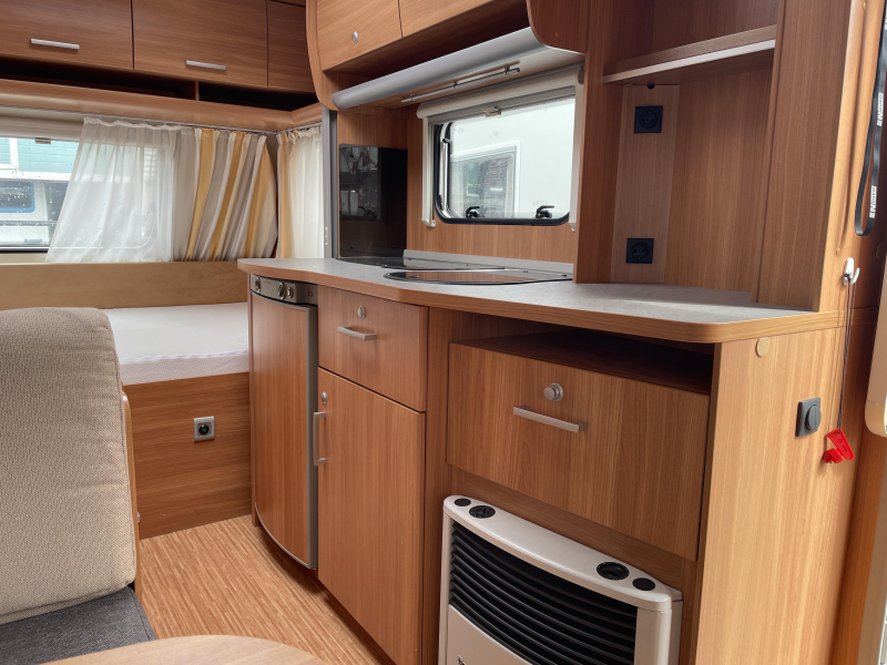 Knaus Sport 420 DQ met Mover 