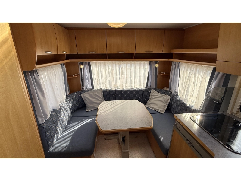Eifelland Holiday 465 TF frans bed rondzit toilet  foto: 1
