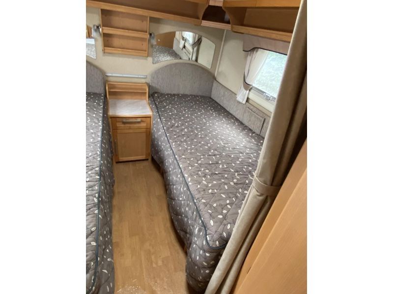 Kabe Smaragd GLE B2 Enkele bedden  foto: 11