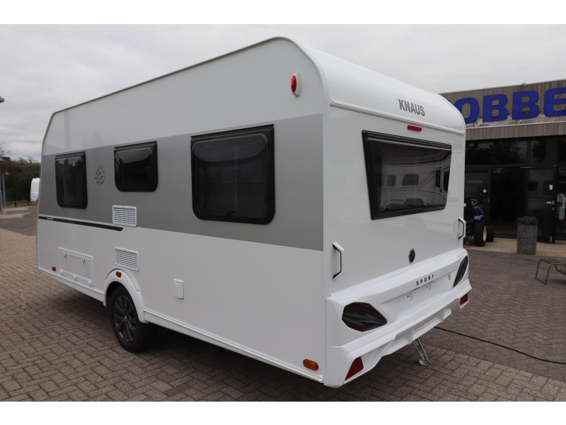 Knaus Sport Platinum 450 FU AKTIE - 200 