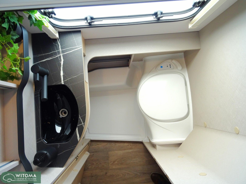 Eriba Touring 430 Dit voorjaar op vakantie!  foto: 14