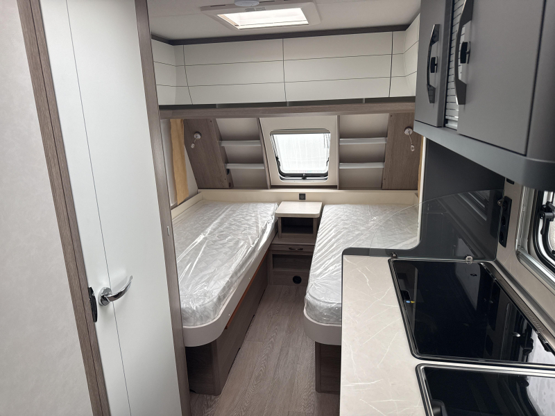 Hobby On Tour 460 DL Model 2027 