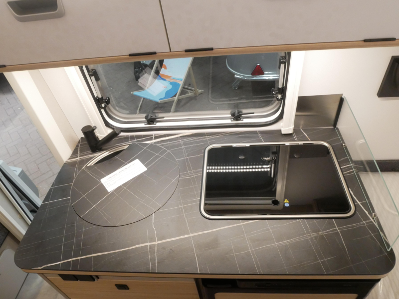 Eriba Touring Silver Editie 542  foto: 8