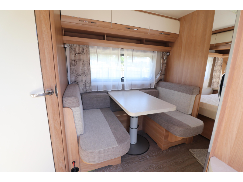 Hobby De Luxe 460 SFF Luifel/ Mover/ Airco VOL  foto: 7