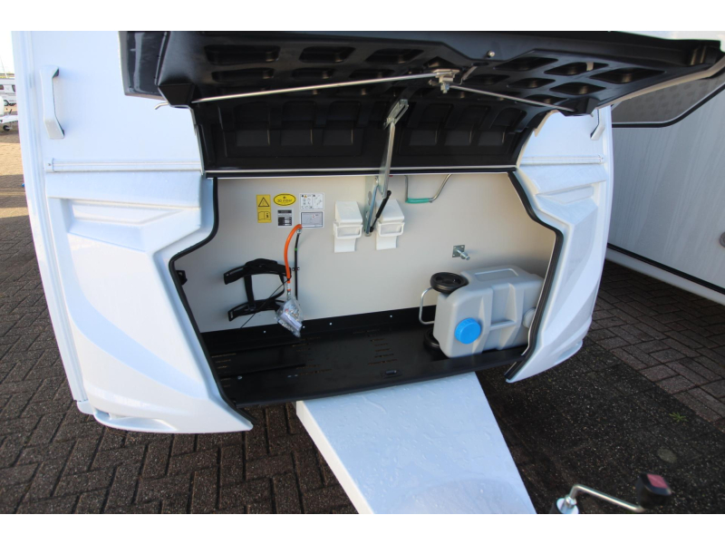 Knaus Sport Platinum 450 FU Modejaar 2027  foto: 23