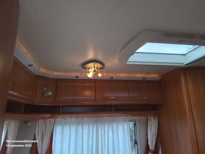 Hobby Excellent 440 SF zeer nette caravan  foto: 9
