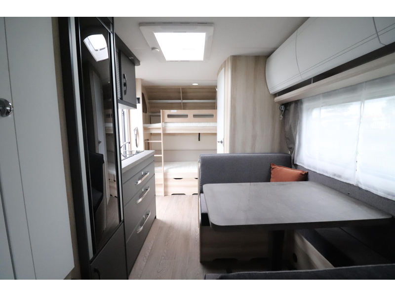 Hobby De Luxe 490 KMF €3500,- KORTING | 681  foto: 12