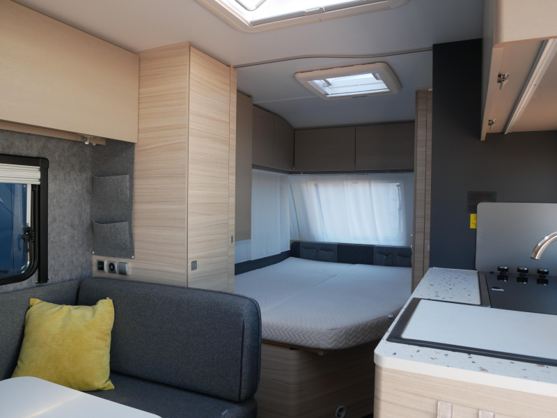Adria Altea 432 PX Incl. mover en voortent  foto: 6