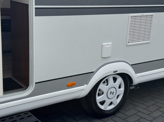 Hobby Excellent 495 UL met enkele bedden **Mover/ATC/1e eigenaar/Zeer nette caravan** foto: 19