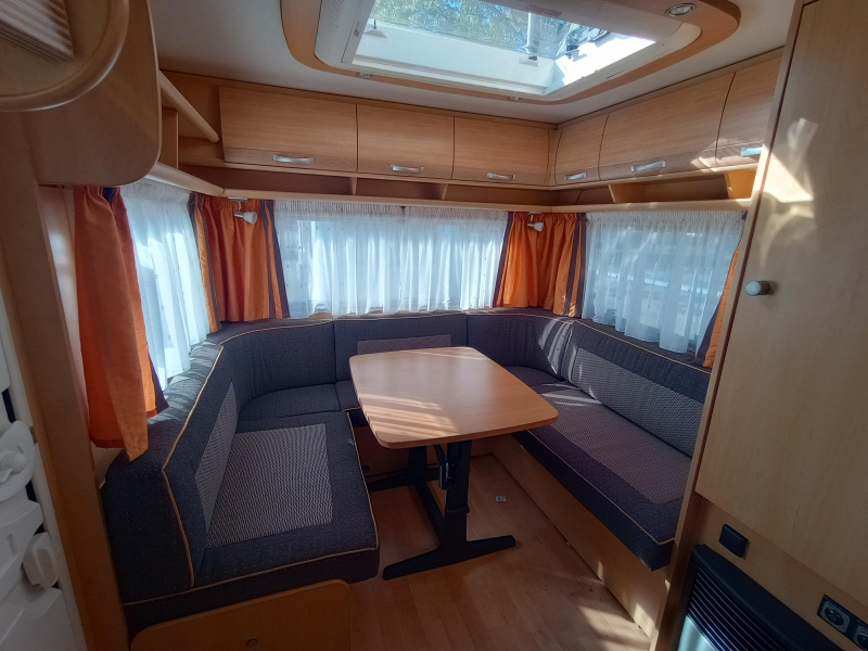 Dethleffs Camper 540 DBM Voortent 