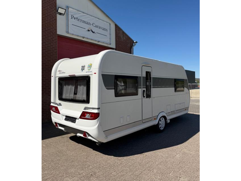 Hobby De Luxe 540 UL Incl. Mover en Voortent 
