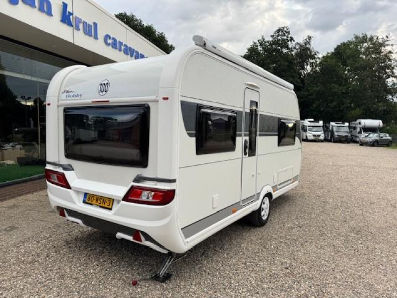 Hobby De Luxe 460 UFE mover luifel fietsenrek  foto: 7