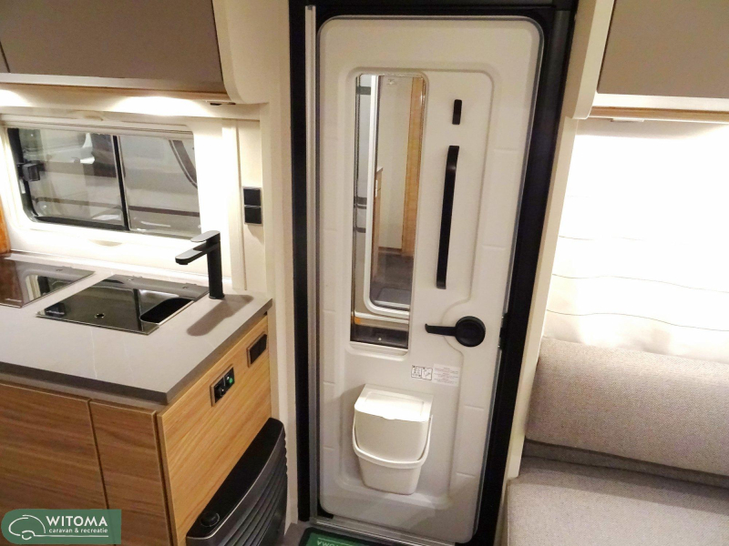 Dethleffs Nomad 460 EL € 8.304,- voordeel !  foto: 6