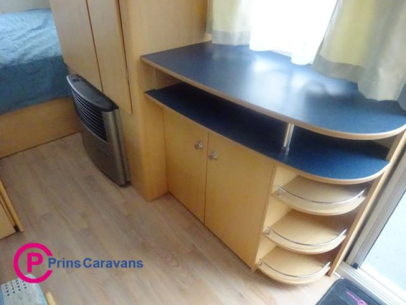 Delta Euroliner 410 TSF  foto: 19