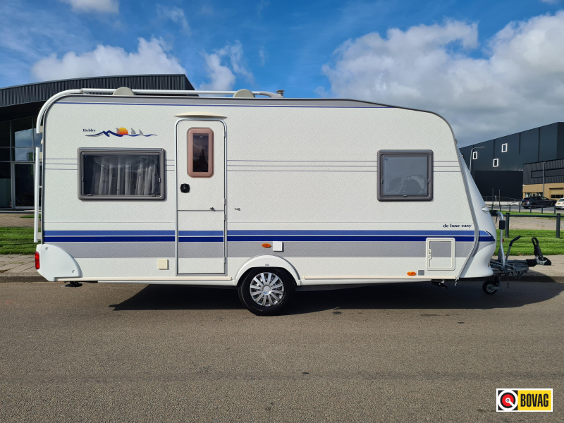 Hobby De Luxe 460 UFE met luifel  foto: 0