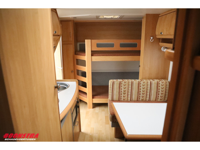 Hobby 30S Excellent Easy Mover Airco Frans bed Dwars stapelbed Middenkeuken foto: 11