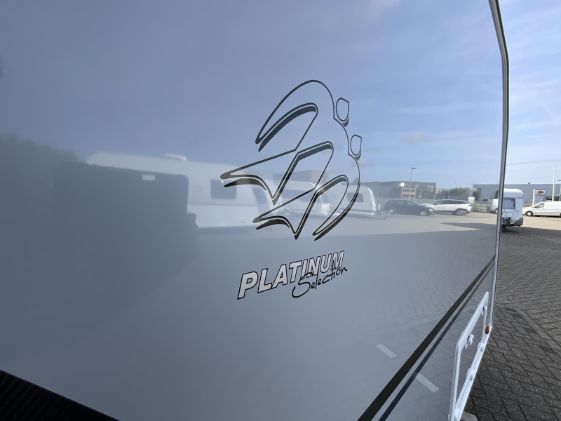 Knaus Sport Platinum 500 QDK STAPELBED-ACTIE MODEL 