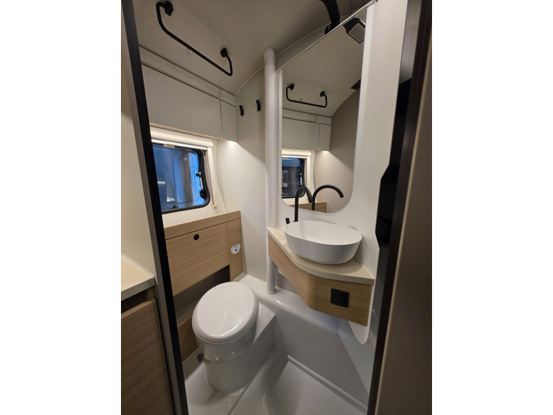 Adria Action 391 LH  foto: 19