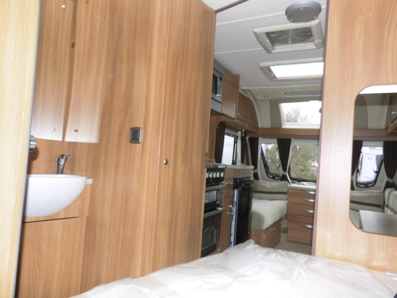 Sprite Cruzer 480 SR Mover, voortent.  foto: 8