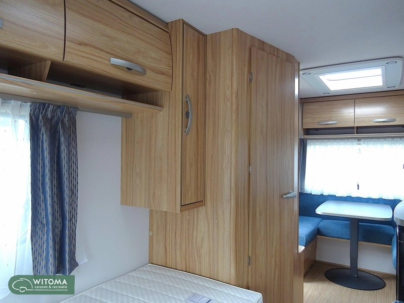 Eriba Nova Light 470 super compleet uitgevoerd 