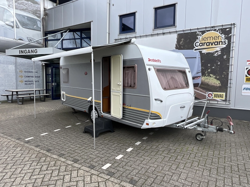 Dethleffs Camper Lifestyle 450 DB ALDE-LUIFEL-ZEER NETJES  foto: 1