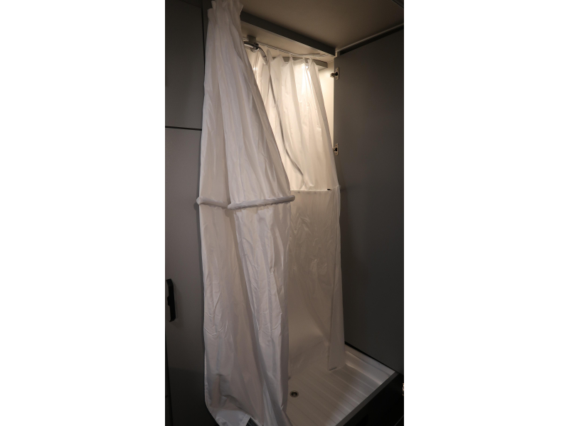 Knaus Sport & Fun Black Edition 480 QL PRIJSVOORDEEL  foto: 6