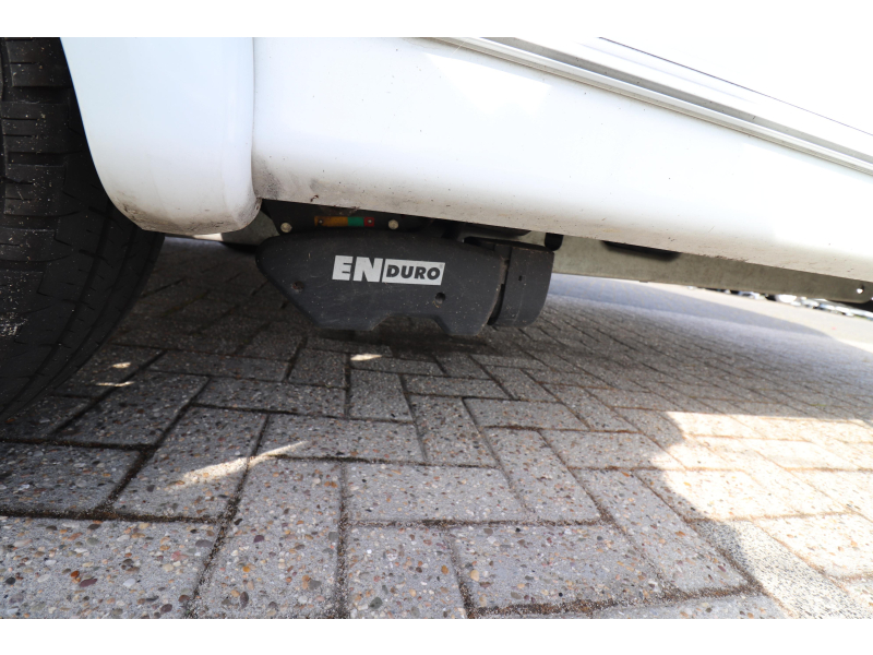 Knaus Sudwind Silver Selection 450 FU Mover Vloerverwarming  foto: 7