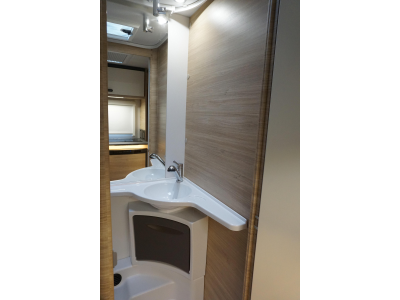 Caravelair Alba 462 max gewicht 1050/1300 kg  foto: 11