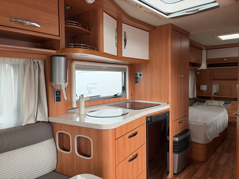 Eriba Nova Luxus Line 531 Mover/Voortent/Fietsendr.  foto: 7