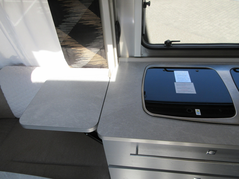 Dethleffs Generation 465 FR UNIEK MODEL, VASTE LUIFEL  foto: 14