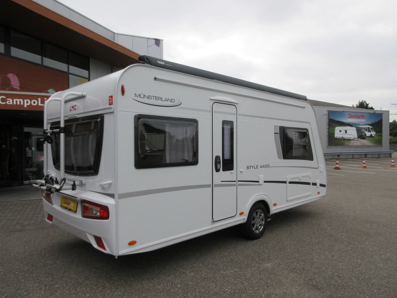 LMC Style Comfort 440 D MOVER AIRCO THULE CASS.  foto: 21