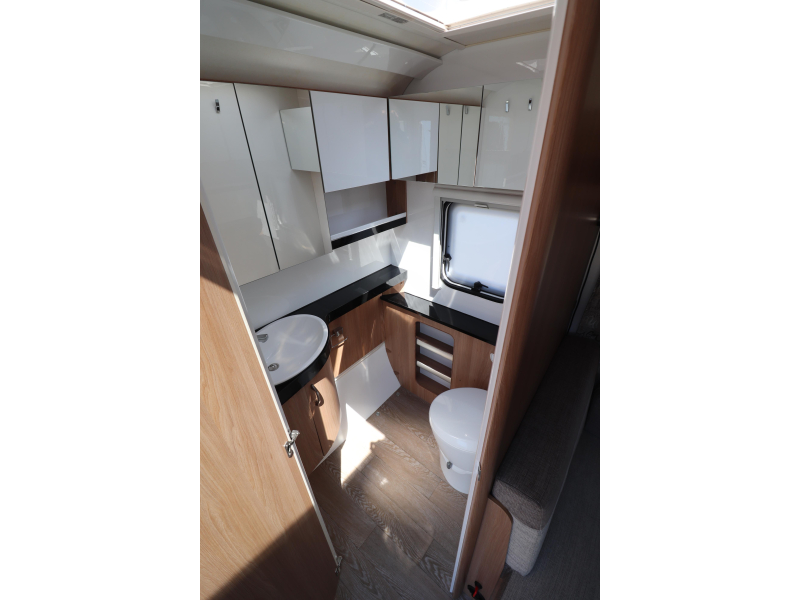Hobby De Luxe 460 SFF Luifel/ Mover/ Airco VOL  foto: 15