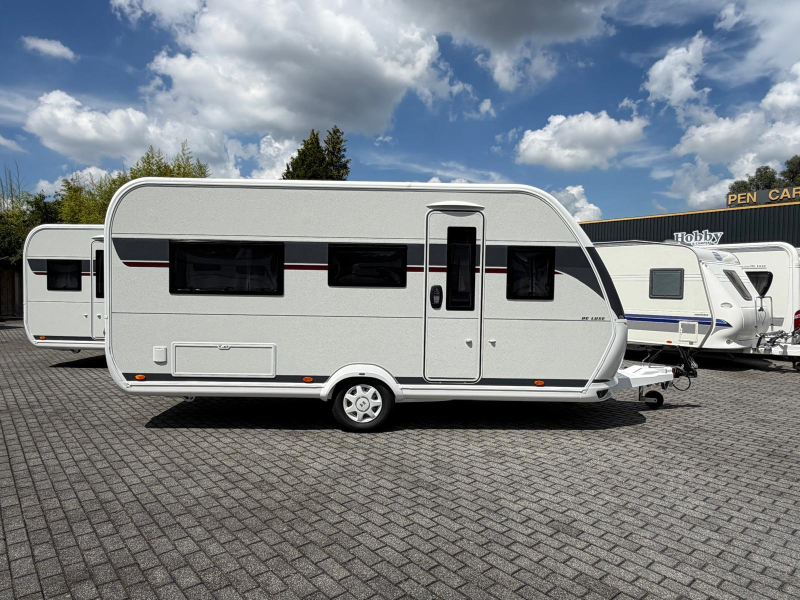 Hobby De Luxe 460 LU NIEUWSTE 2027 