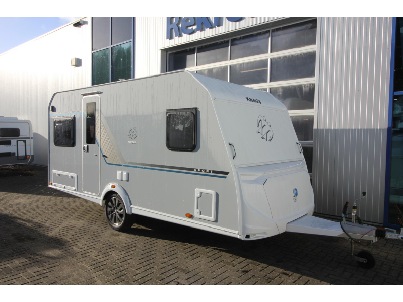 Knaus Sport Platinum 450 FU Modejaar 2027  foto: 2