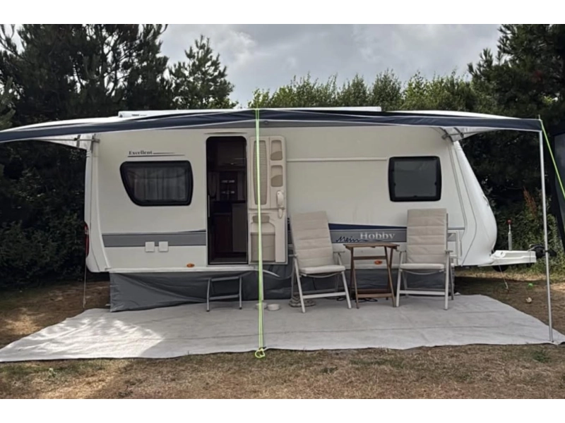 Hobby Excellent 495 UFE frans bed rondzit toilet  foto: 20
