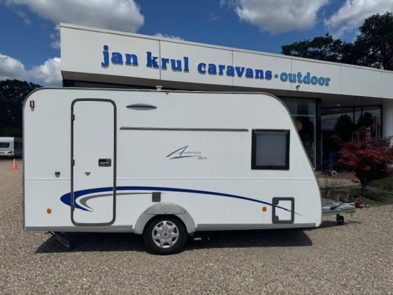 Bürstner Averso 390 TS mover fietsenrek  foto: 1